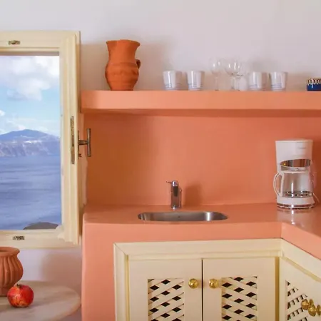 Holiday home Luxury Cave At Oia, Greece *